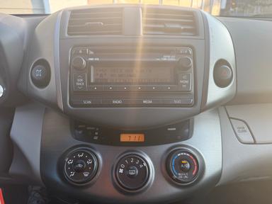 Toyota RAV4 2012 - Thumbnail 15